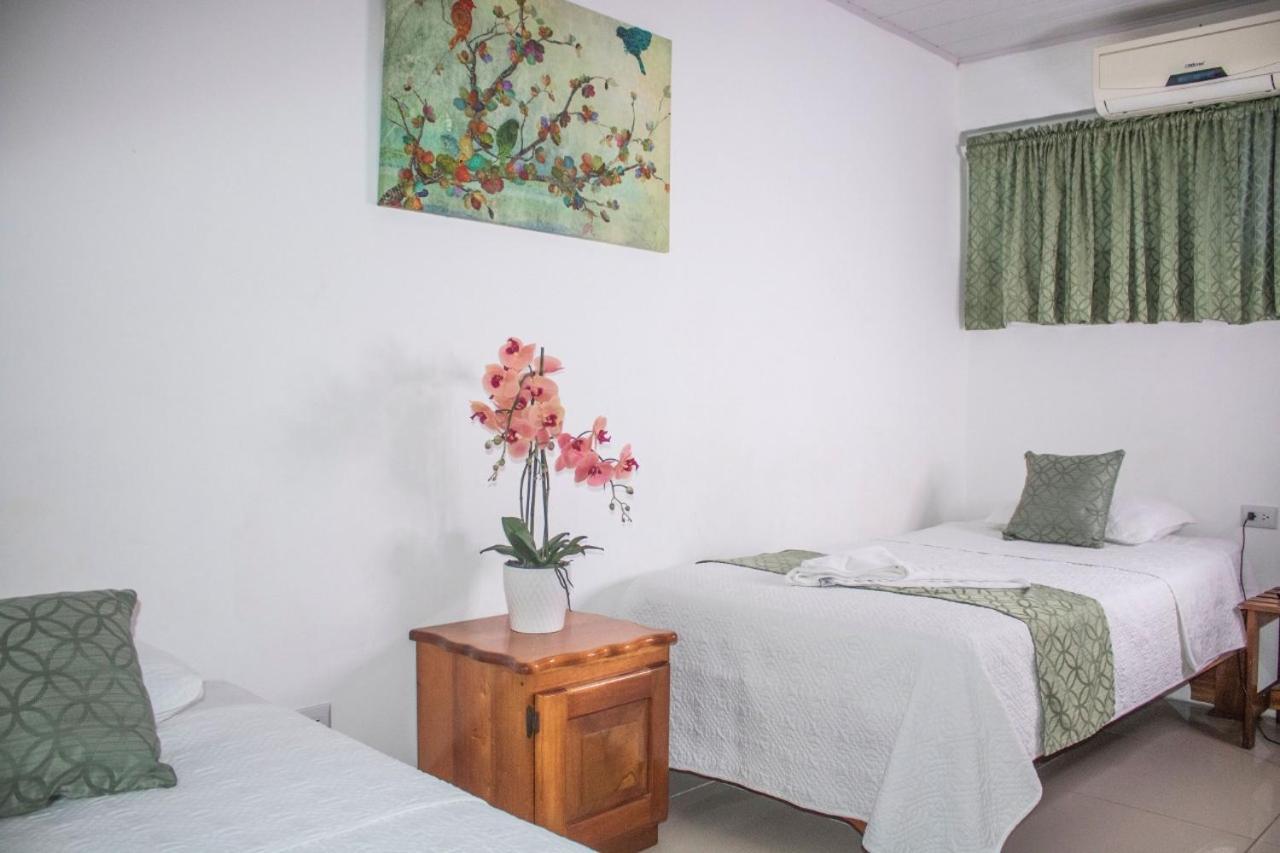 Hotel Golfito Ngoại thất bức ảnh